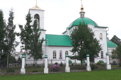 Храм